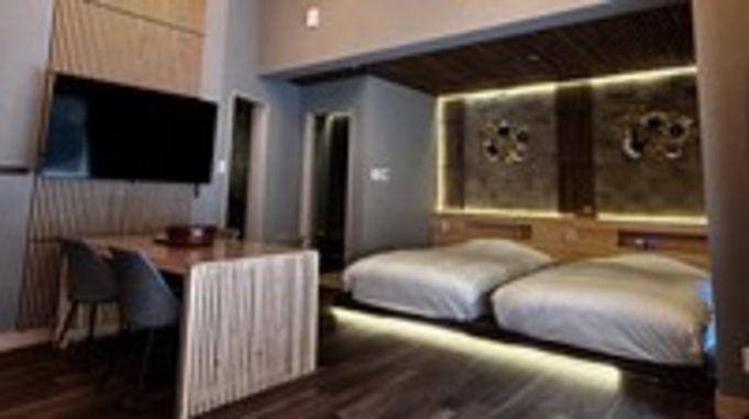 月の離宮「美濃」